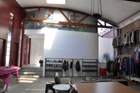 RETAIL SPACES