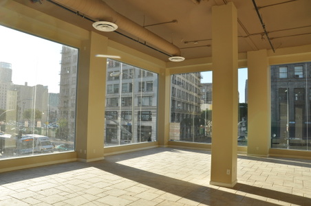 Enlarge photo 2