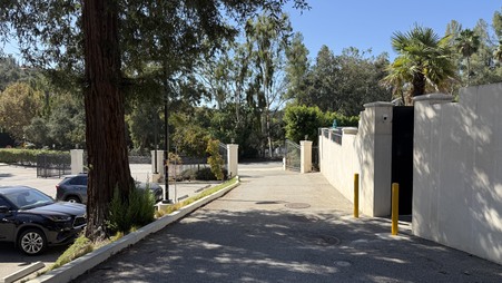 Enlarge photo 14