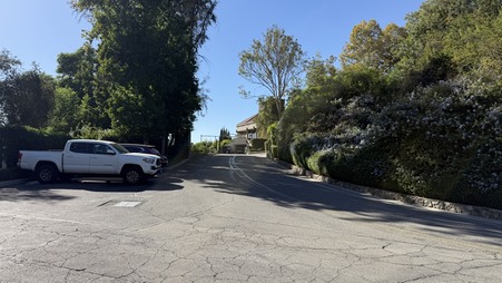 Enlarge photo 24