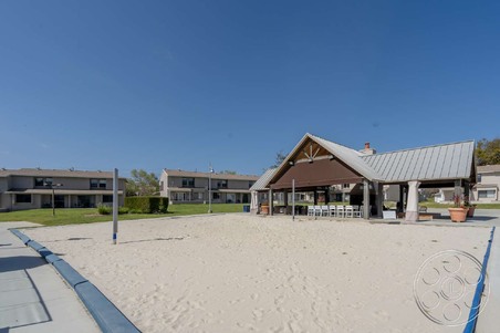 Enlarge photo 77