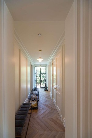 Enlarge photo 49