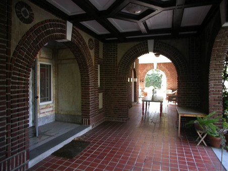 Enlarge photo 19