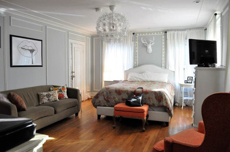 Enlarge photo 51