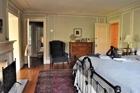 Enlarge photo 62