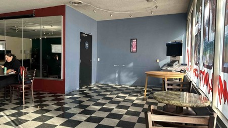 Enlarge photo 48