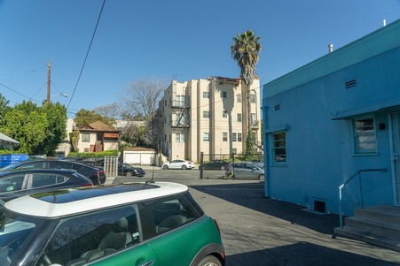 Enlarge photo 27