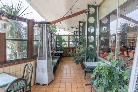 Enlarge photo 36