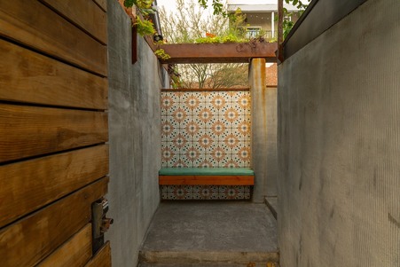 Enlarge photo 67