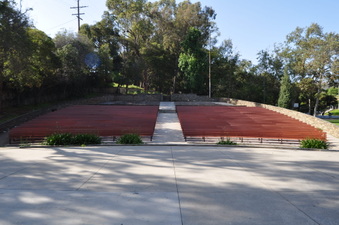 Enlarge photo 33