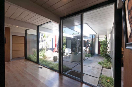 Enlarge photo 31