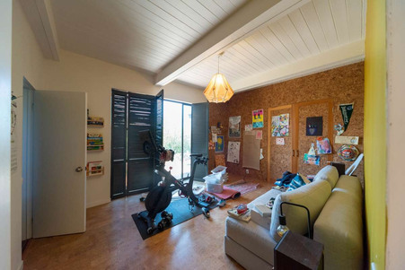 Enlarge photo 45