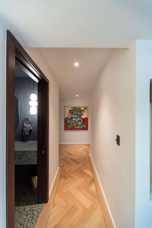 Enlarge photo 37