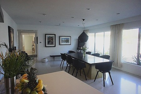 Enlarge photo 35