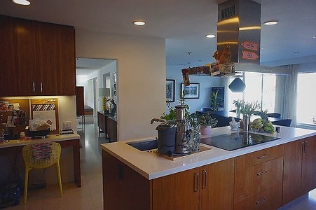 Enlarge photo 38