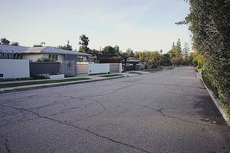 Enlarge photo 93