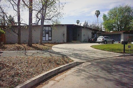 Enlarge photo 2