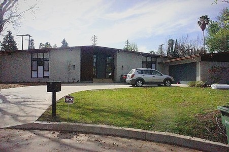 Enlarge photo 4