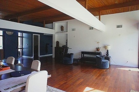 Enlarge photo 21