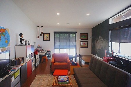 Enlarge photo 42