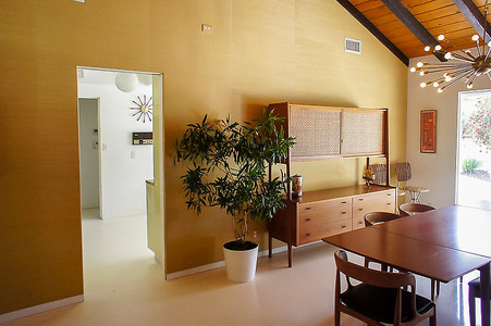 Enlarge photo 23