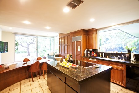 Enlarge photo 37