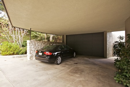 Enlarge photo 108