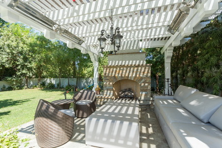 Enlarge photo 48