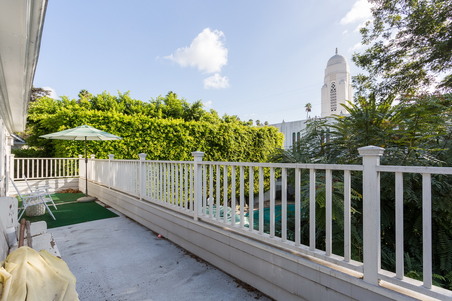 Enlarge photo 34