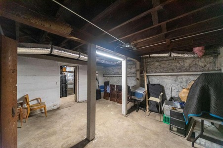 Enlarge photo 119
