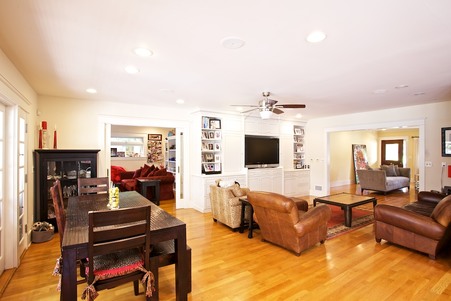 Enlarge photo 23