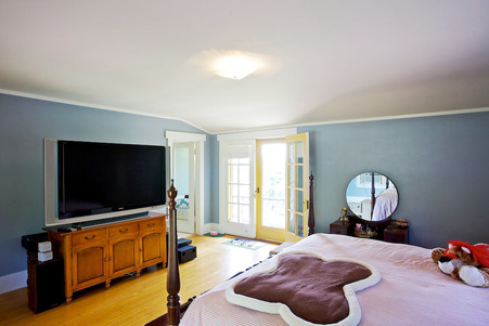Enlarge photo 63