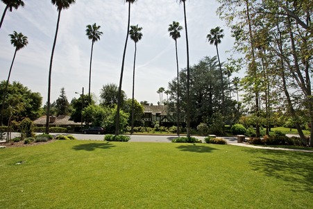 Enlarge photo 123