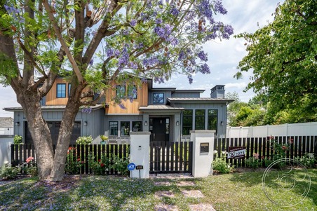 Enlarge photo 61