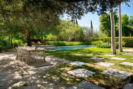 Enlarge photo 46