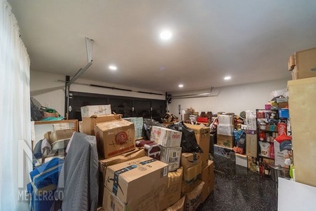Enlarge photo 119