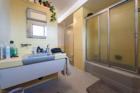 Enlarge photo 65