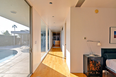 Enlarge photo 55