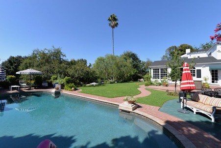 Enlarge photo 17