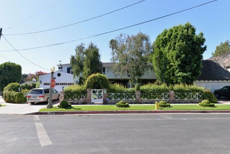 Enlarge photo 24