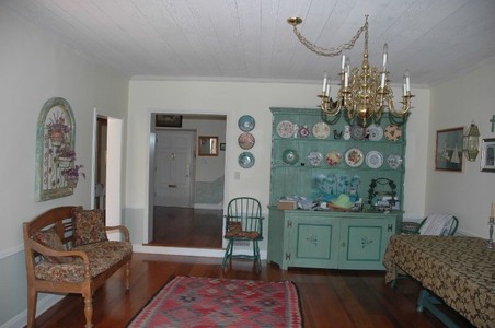 Enlarge photo 36