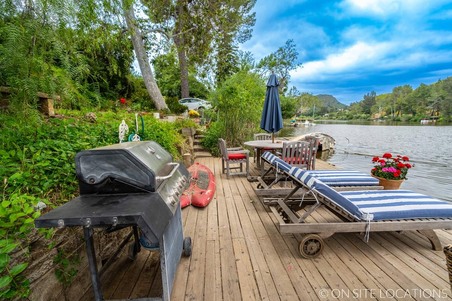Enlarge photo 61