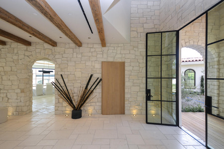 Enlarge photo 40