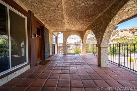 Enlarge photo 34