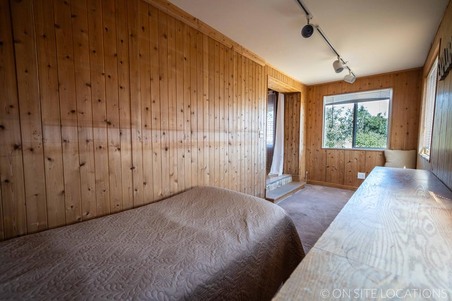 Enlarge photo 112