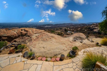 Enlarge photo 156
