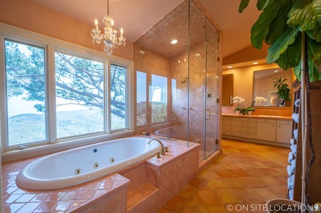 Enlarge photo 80