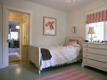 Enlarge photo 40