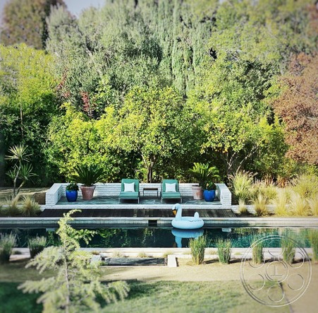 Enlarge photo 102