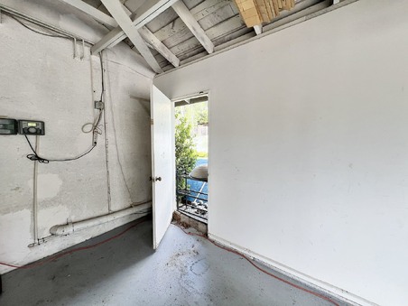 Enlarge photo 47